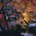 佳作「秋雨の徳明園」西野治男